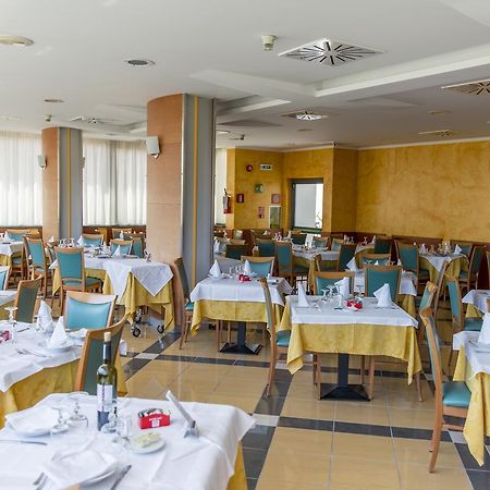 Hotel Atlas Алба Адриатика Екстериор снимка